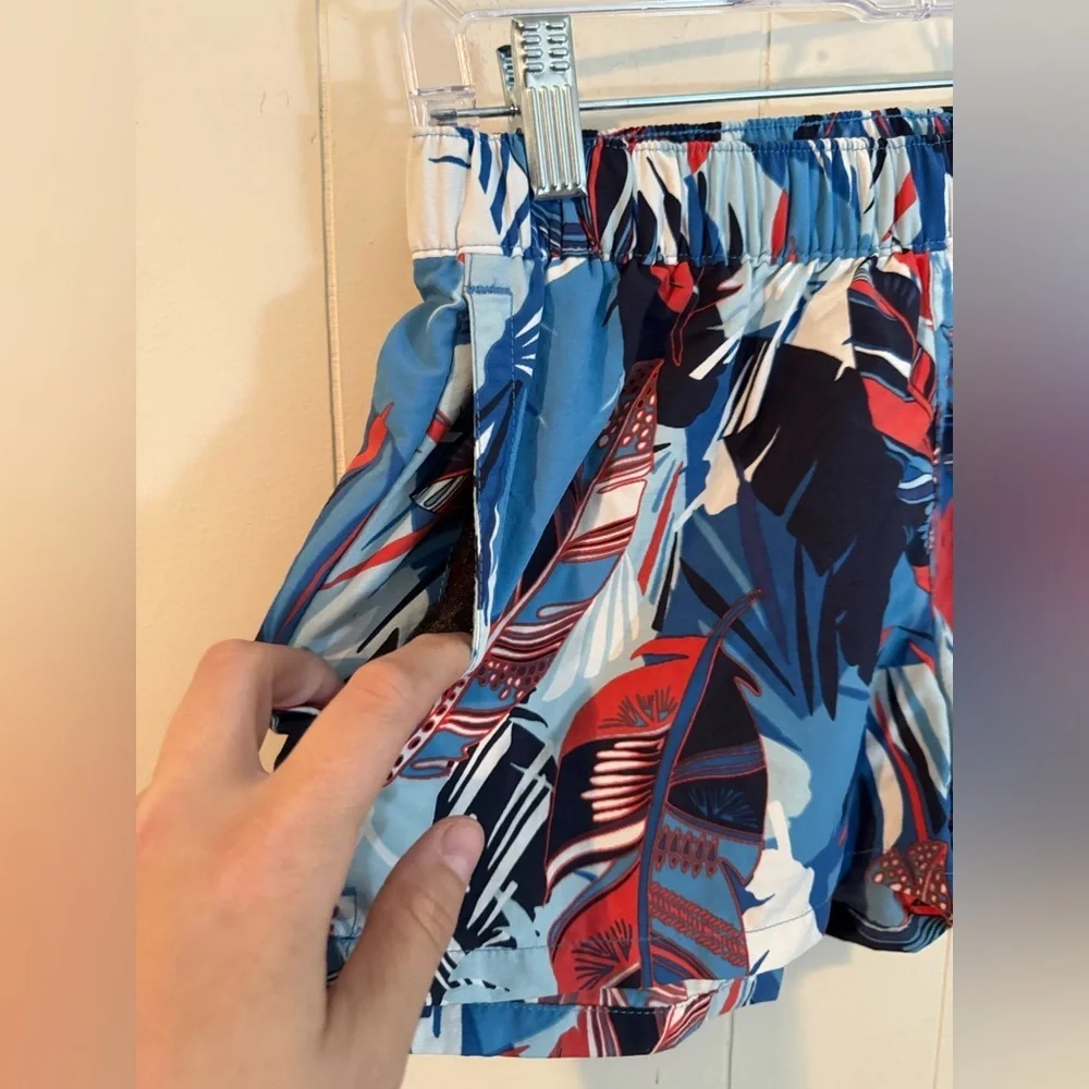 Patagonia S Barely Baggies Shorts Wild Paradise Catalyst Blue Red Feather - Picture 4 of 8